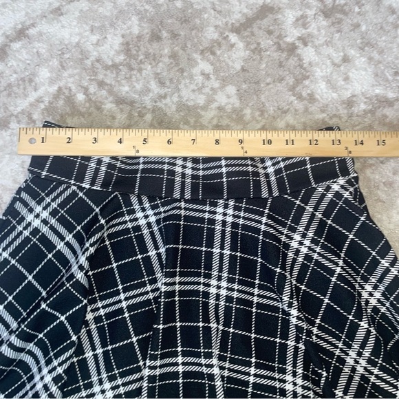 💋Bundle 4 items for $20. Add items💋 to a bundle - Picture 10 of 11